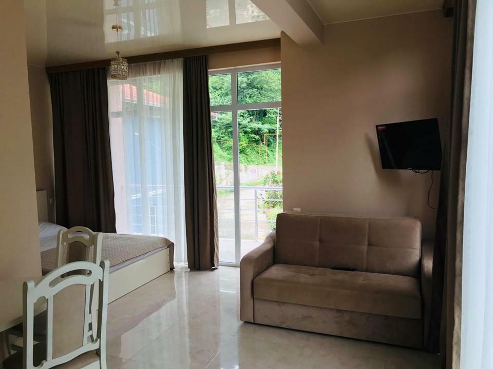 Hotel Giorgi Kvariati Extérieur photo